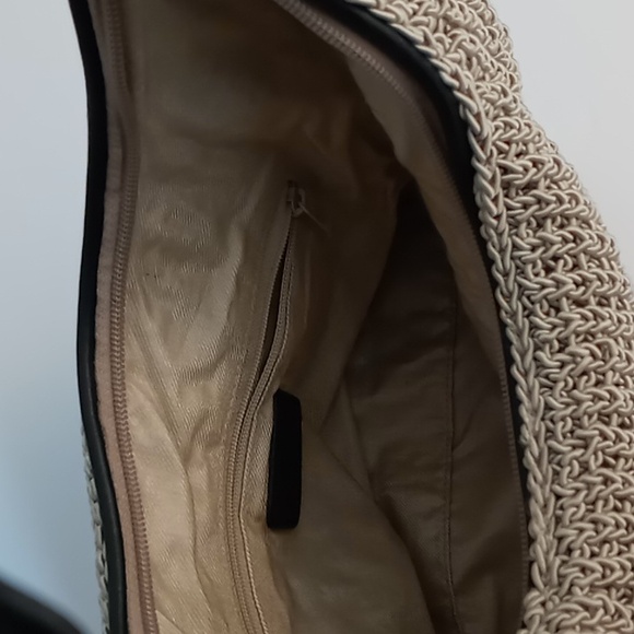 Sigrid Olsen-Vintage Crocheted Shoulder Bag w/Leather Strap & trim-Natural Beige - Picture 14 of 16